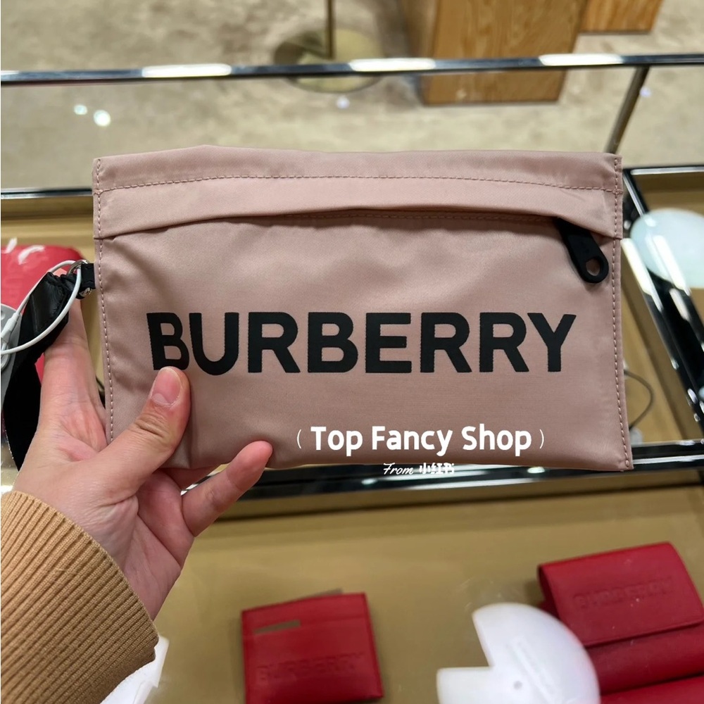 NWT Burberry Nylon pouch